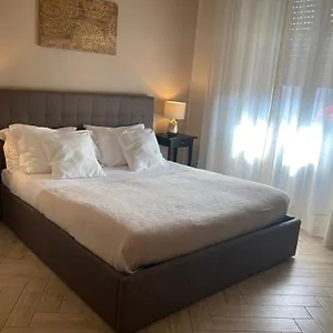 Oriental Palace Bed and breakfast